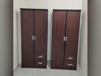 خزائن ودواليب الملابس والزينة - دوحة فيرنيتشر  - خزائن  - بنى