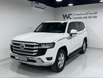Toyota  Land Cruiser  GXR  2022  Automatic  139,000 Km  6 Cylinder  Four Wheel Drive (4WD)  SUV  White  With Warranty