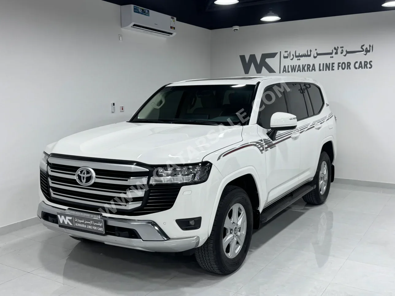 Toyota  Land Cruiser  GXR  2022  Automatic  139,000 Km  6 Cylinder  Four Wheel Drive (4WD)  SUV  White  With Warranty