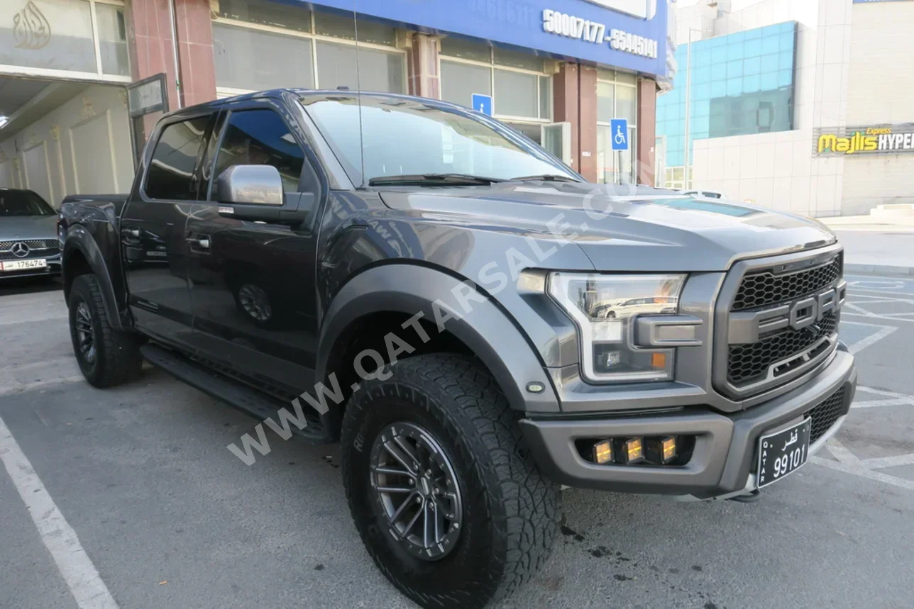 Ford  Raptor  2020  Automatic  149,000 Km  6 Cylinder  Four Wheel Drive (4WD)  Pick Up  Gray
