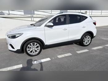 MG  Zs  2021  Automatic  77,000 Km  4 Cylinder  Front Wheel Drive (FWD)  SUV  White