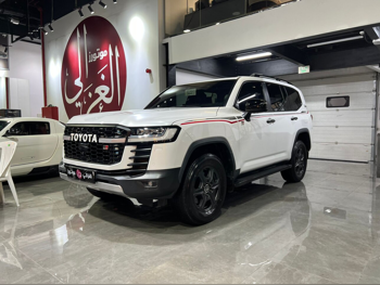 Toyota  Land Cruiser  GR Sport Twin Turbo  2022  Automatic  27,000 Km  6 Cylinder  Four Wheel Drive (4WD)  SUV  White