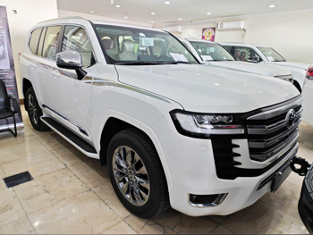 Toyota  Land Cruiser  VX Twin Turbo  2025  Automatic  0 Km  6 Cylinder  Four Wheel Drive (4WD)  SUV  White  With Warranty