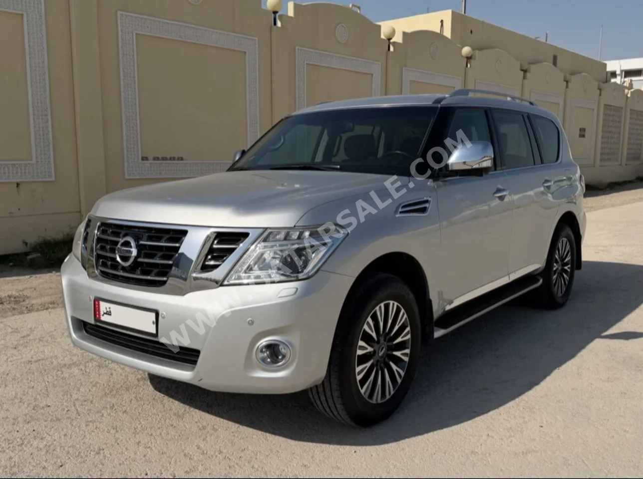 Nissan  Patrol  Platinum  2017  Automatic  119,000 Km  6 Cylinder  Four Wheel Drive (4WD)  SUV  Silver
