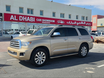 Toyota  Sequoia  Limited  2010  Automatic  311,000 Km  8 Cylinder  Four Wheel Drive (4WD)  SUV  Gold