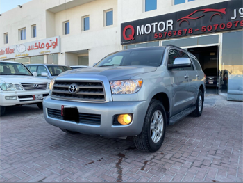 Toyota  Sequoia  SR5  2014  Automatic  334,000 Km  8 Cylinder  Four Wheel Drive (4WD)  SUV  Gray