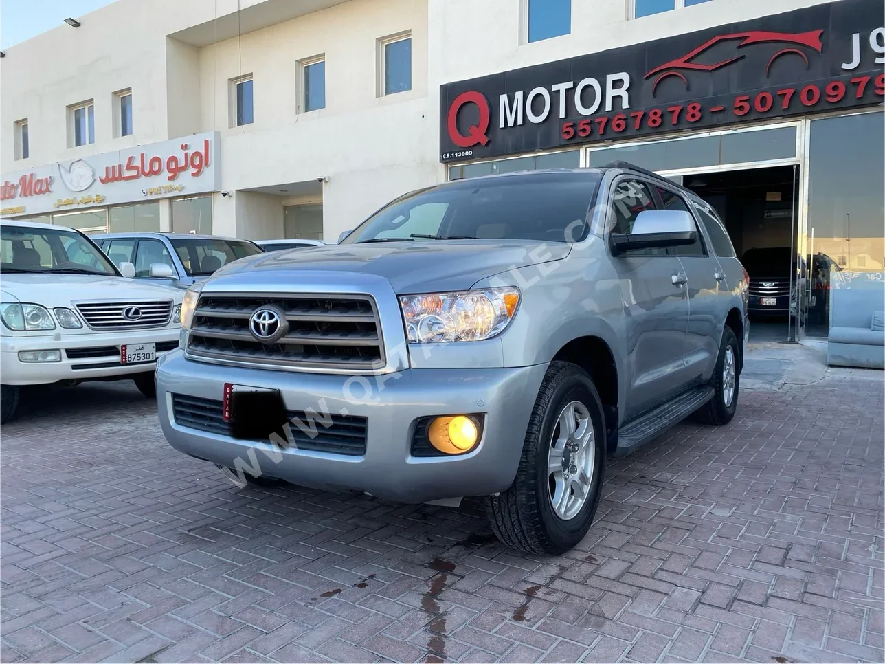 تويوتا  سكويا  اس ار 5  2014  اوتوماتيك  334,000 كم  8 سلندر  دفع رباعي  اس يو في  رمادي