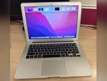 Laptops Apple  - MacBook Air  2017  - Silver  - MacOS  - Intel  - Core i5  -Memory (Ram): 8 GB