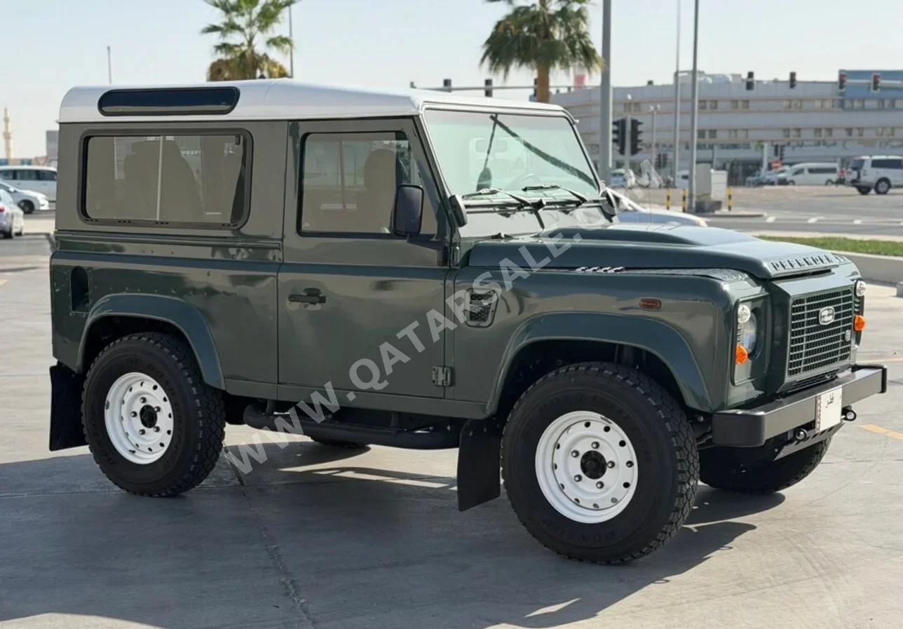 Land Rover  Defender  SVX  2012  Manual  83,000 Km  6 Cylinder  Four Wheel Drive (4WD)  SUV  Light Green