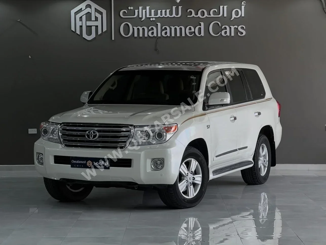 تويوتا  لاند كروزر  في إكس إي  2013  اوتوماتيك  194,000 كم  8 سلندر  دفع كلي مستمر  اس يو في  أبيض