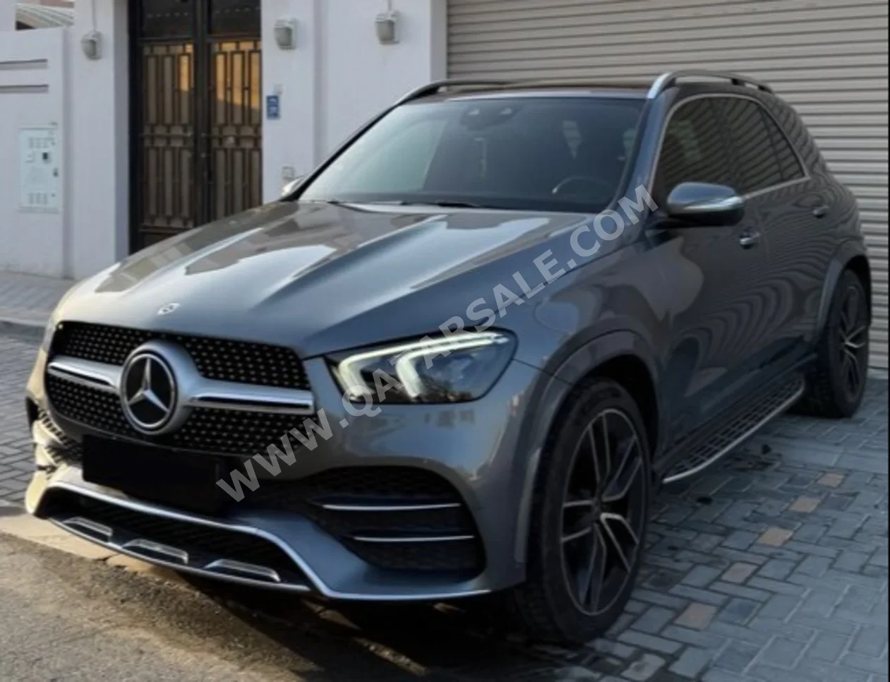 Mercedes-Benz  GLE  450  2022  Automatic  85,000 Km  6 Cylinder  Four Wheel Drive (4WD)  SUV  Gray