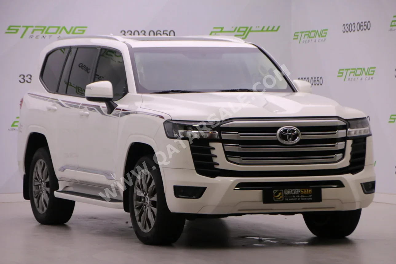 تويوتا  لاند كروزر  جي اكس ار توين توربو  2024  اوتوماتيك  83,000 كم  6 سلندر  دفع رباعي  اس يو في  أبيض  تحت الضمان