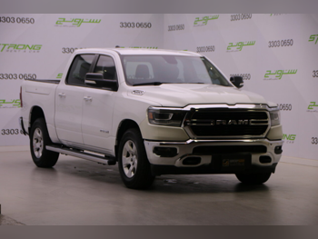 دودج  رام  1500  2020  اوتوماتيك  280,000 كم  8 سلندر  دفع رباعي  بيكب  أبيض