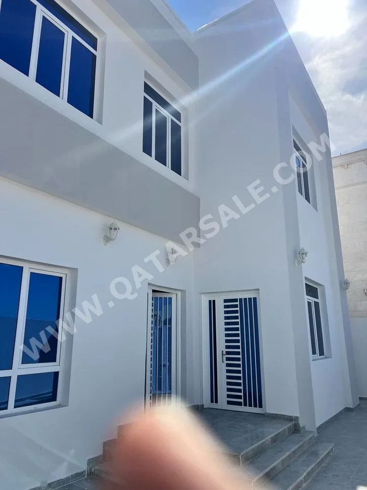 سكن عائلي  - غير مفروشة  - الوكرة  - الوكرة  - 7 غرف نوم