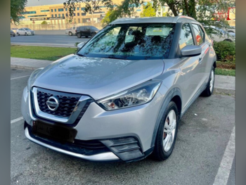 نيسان  كيكس  2020  اوتوماتيك  31,600 كم  4 سلندر  هاتشباك  رمادي فاتح