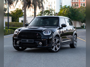 Mini  Cooper  CountryMan  S  2022  Automatic  75,000 Km  4 Cylinder  All Wheel Drive (AWD)  Hatchback  Black  With Warranty