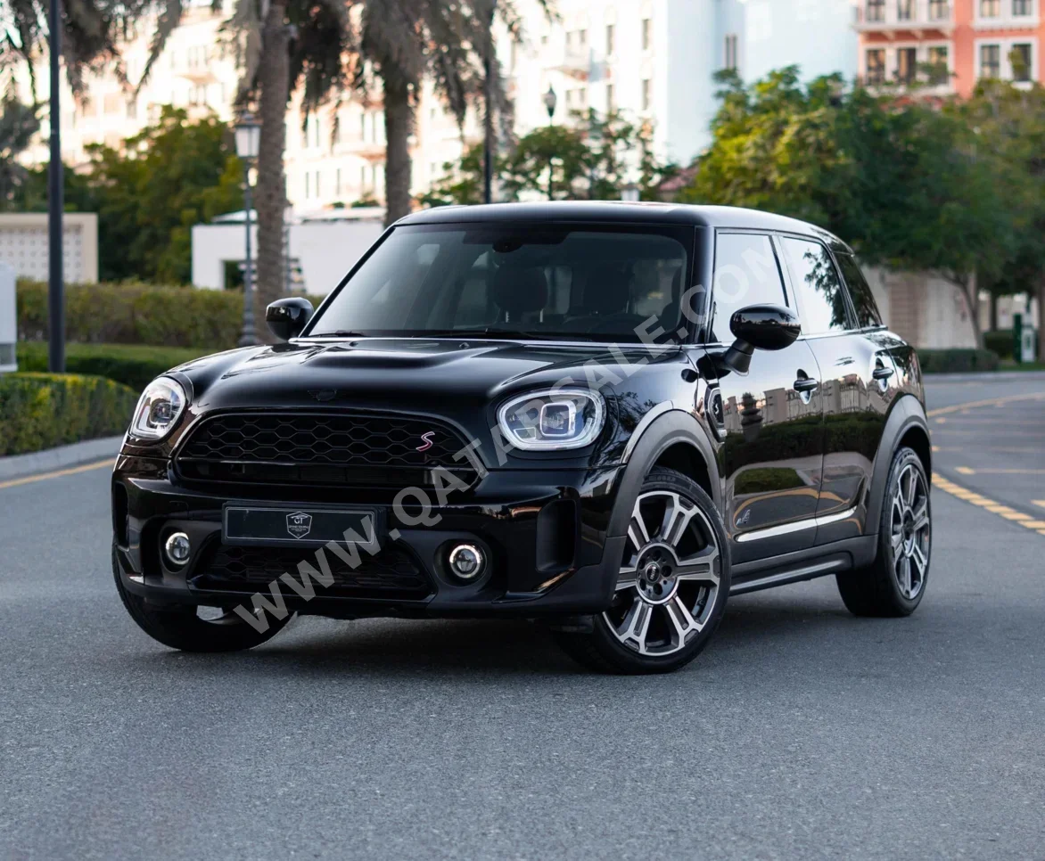 ميني  كوبر  كاونتري مان اس  2022  اوتوماتيك  75,000 كم  4 سلندر  دفع كلي مستمر  هاتشباك  أسود  تحت الضمان