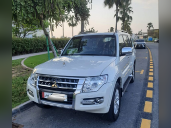 ميتسوبيشي  باجيرو  3.8 جولد اديشن  2022  اوتوماتيك  70,000 كم  6 سلندر  دفع رباعي  اس يو في  أبيض و أسود