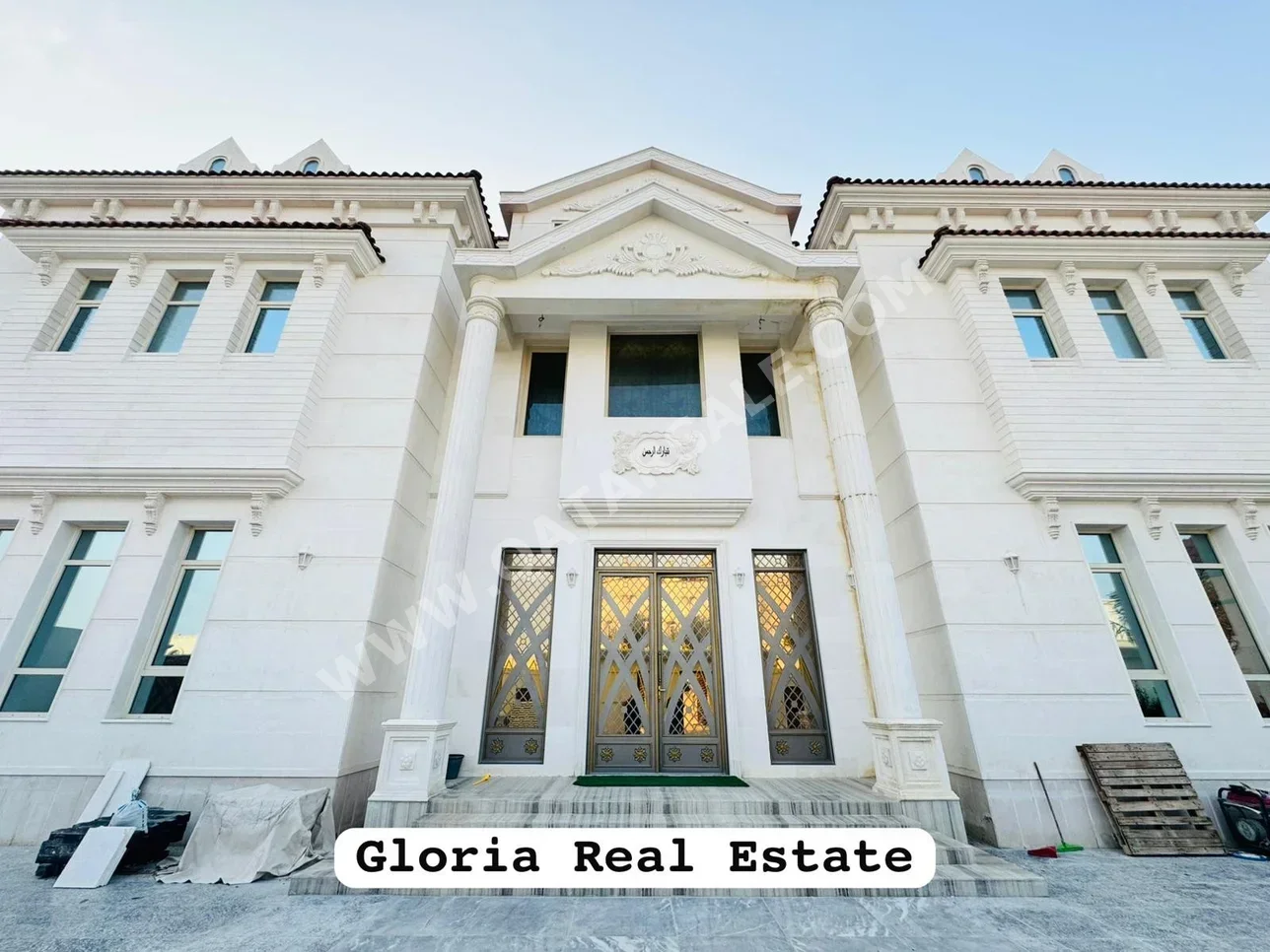 سكن عائلي  - غير مفروشة  - الدوحة  - الدحيل  - 9 غرف نوم