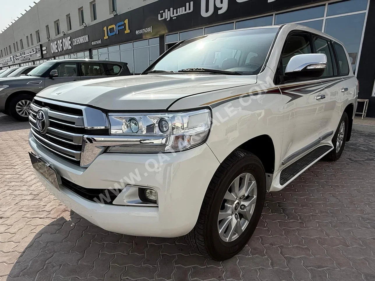 تويوتا  لاند كروزر  جي اكس ار  2018  اوتوماتيك  203,000 كم  8 سلندر  دفع رباعي  اس يو في  أبيض