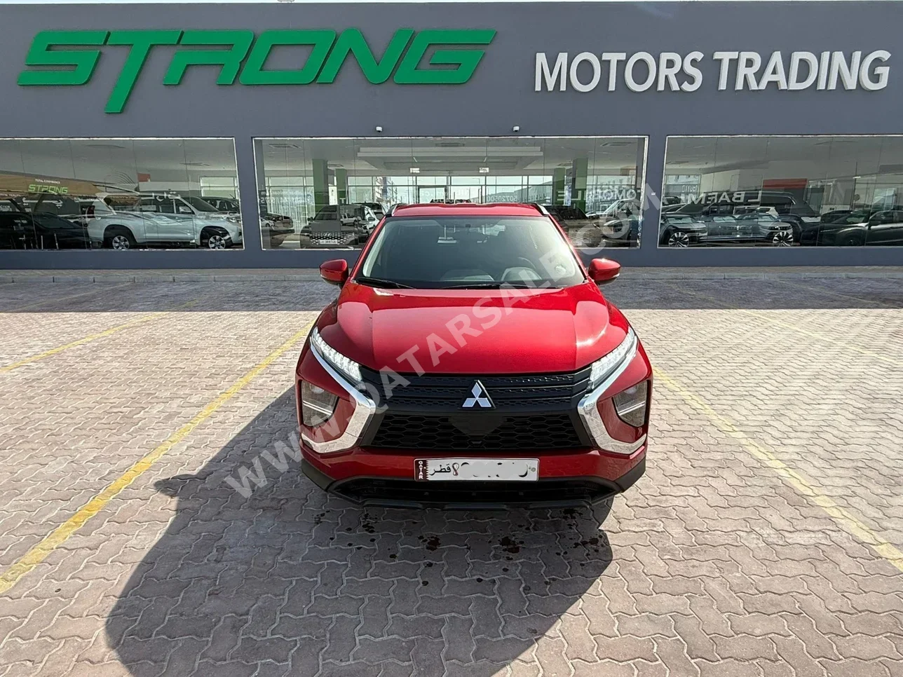 Mitsubishi  Eclipse  2022  Automatic  32,000 Km  4 Cylinder  Front Wheel Drive (FWD)  SUV  Red