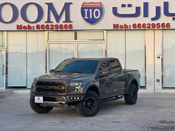 فورد  أف  150 رابتر  2018  اوتوماتيك  155,000 كم  8 سلندر  دفع رباعي  بيكب  رمادي  تحت الضمان