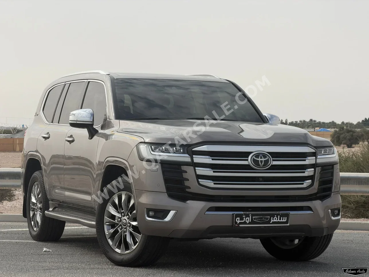 تويوتا  لاند كروزر  في اكس ار توين توربو  2022  اوتوماتيك  77,000 كم  6 سلندر  دفع رباعي  اس يو في  رمادي  تحت الضمان
