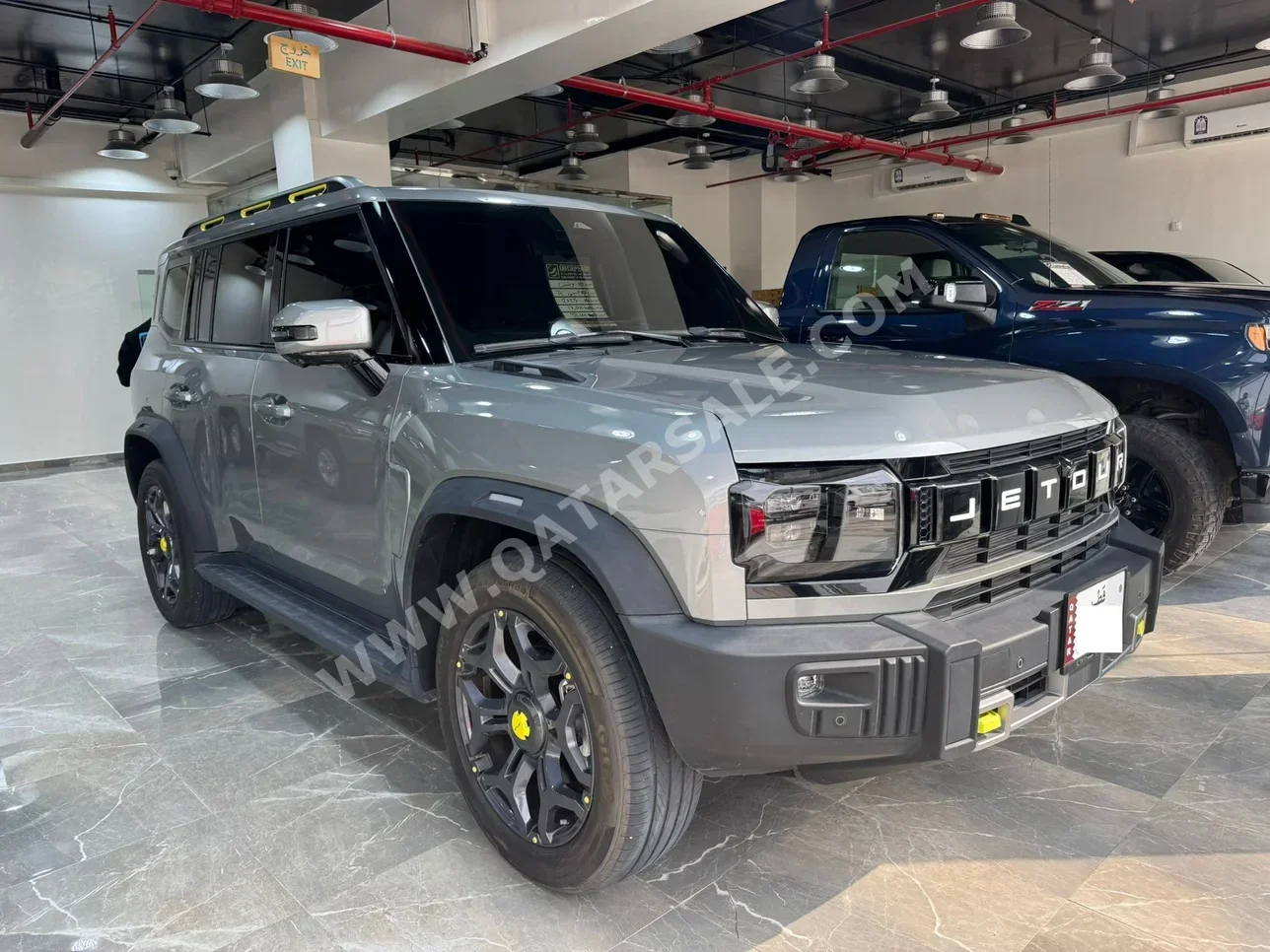 جيتور  تي 2  لكجري  2025  اوتوماتيك  17,000 كم  4 سلندر  دفع رباعي  اس يو في  رمادي  تحت الضمان