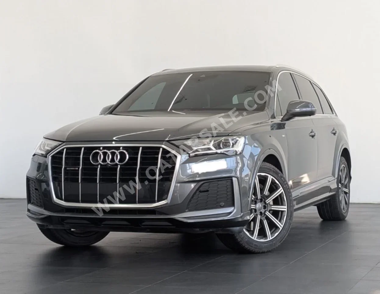 Audi  Q7  45 TFSI Quattro  2021  Automatic  103,550 Km  4 Cylinder  All Wheel Drive (AWD)  SUV  Gray