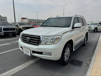 Toyota  Land Cruiser  GX  2011  Automatic  309,000 Km  6 Cylinder  Four Wheel Drive (4WD)  SUV  White