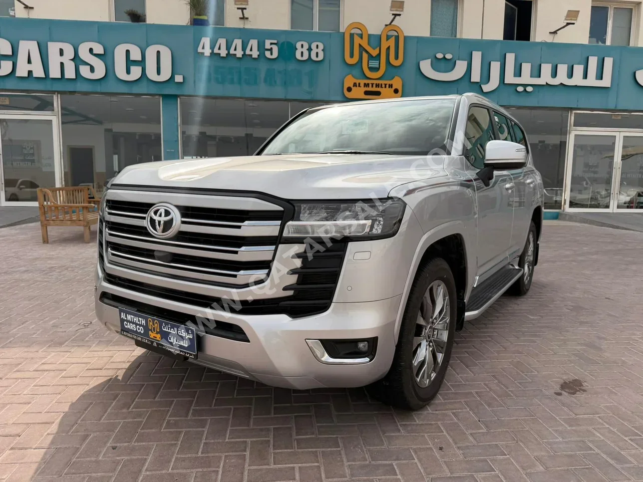 Toyota  Land Cruiser  GXR Twin Turbo  2024  Automatic  8,000 Km  6 Cylinder  Four Wheel Drive (4WD)  SUV  Silver  With Warranty