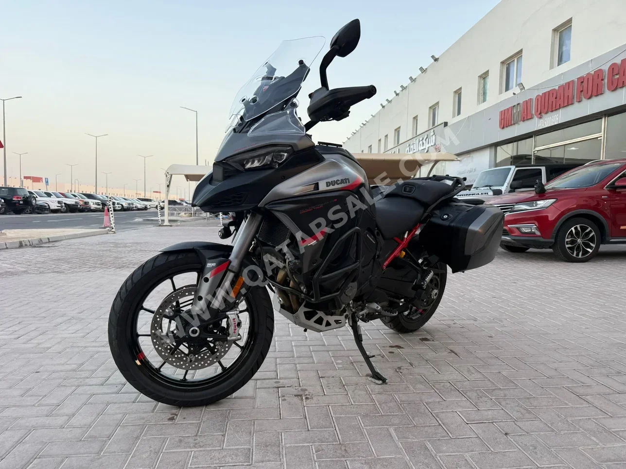 Ducati Multistrada - 2024 - Color Gray - Warranty