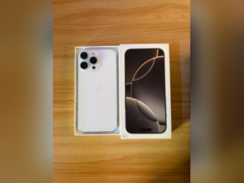 Mobile Phones Apple  - Iphone 16  - Pro Max  - White  - 256 GB  - Under Warranty