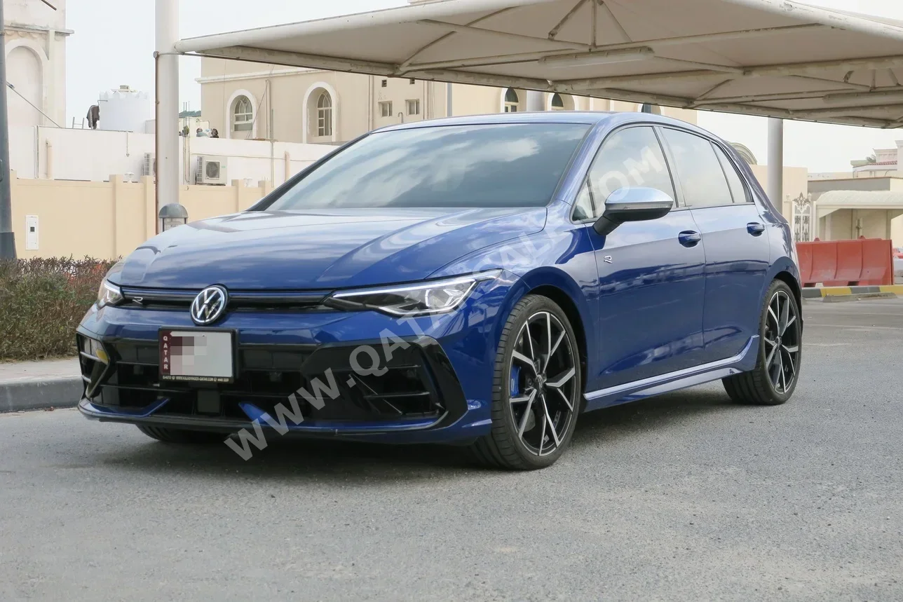 Volkswagen  R-Line  2025  Automatic  7,000 Km  4 Cylinder  All Wheel Drive (AWD)  SUV  Blue  With Warranty