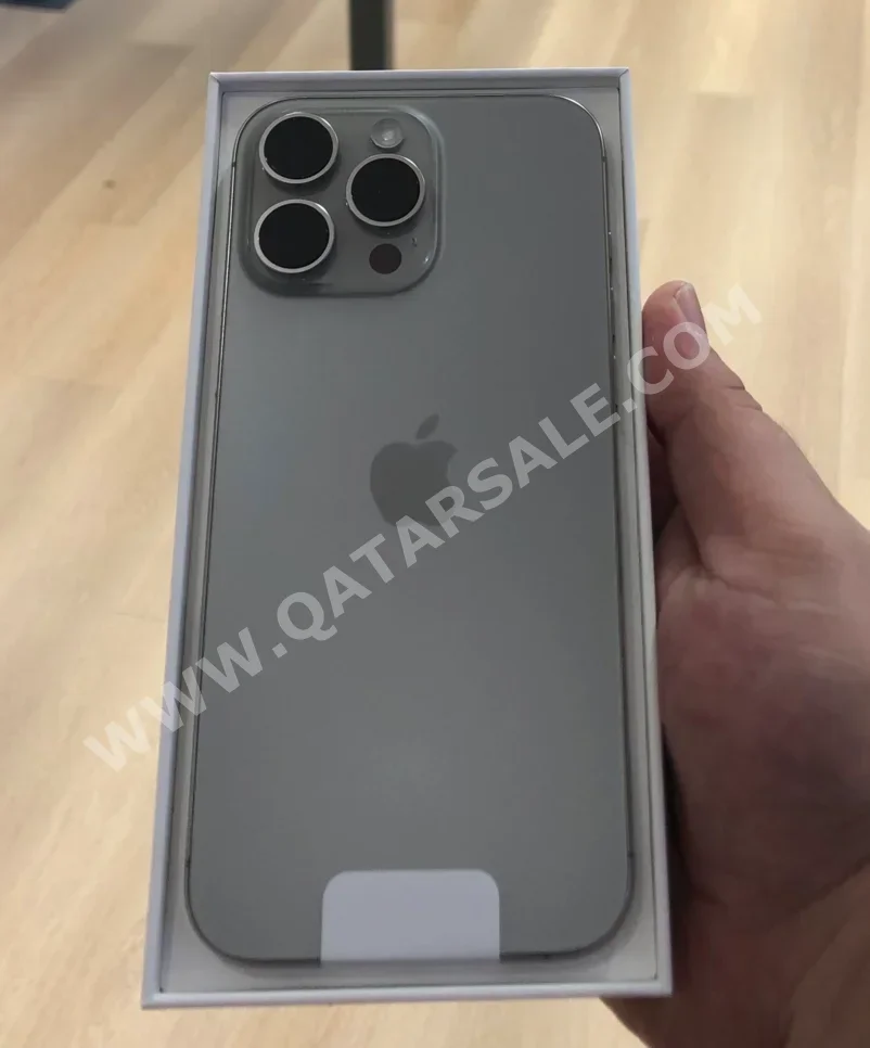 Mobile Phones Apple  - Iphone 16  - Pro Max  - Natural Titanium  - 512 GB