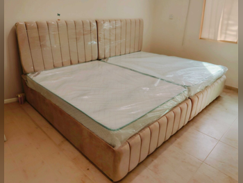 Beds - Lifestyle  - Queen  - Yellow  - Mattress Included