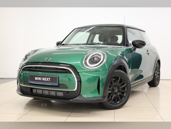 ميني  كوبر  كوب  2024  اوتوماتيك  40,200 كم  3 سلندر  سحب امامي  هاتشباك  أخضر  تحت الضمان