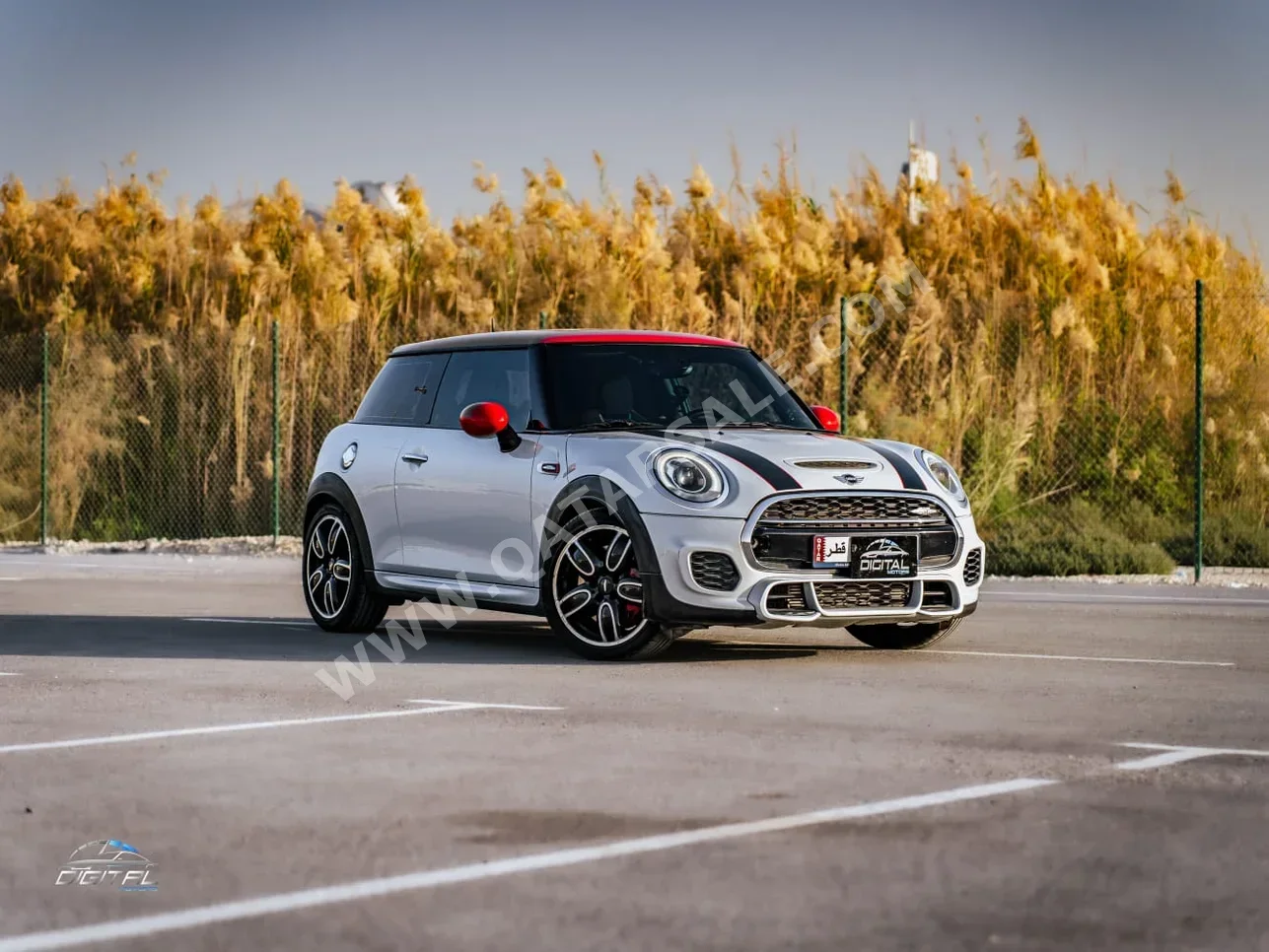 ميني كوبر جي سي دبليو 2016 اوتوماتيك 139,500 كم 4 سلندر سحب امامي هاتشباك رمادي