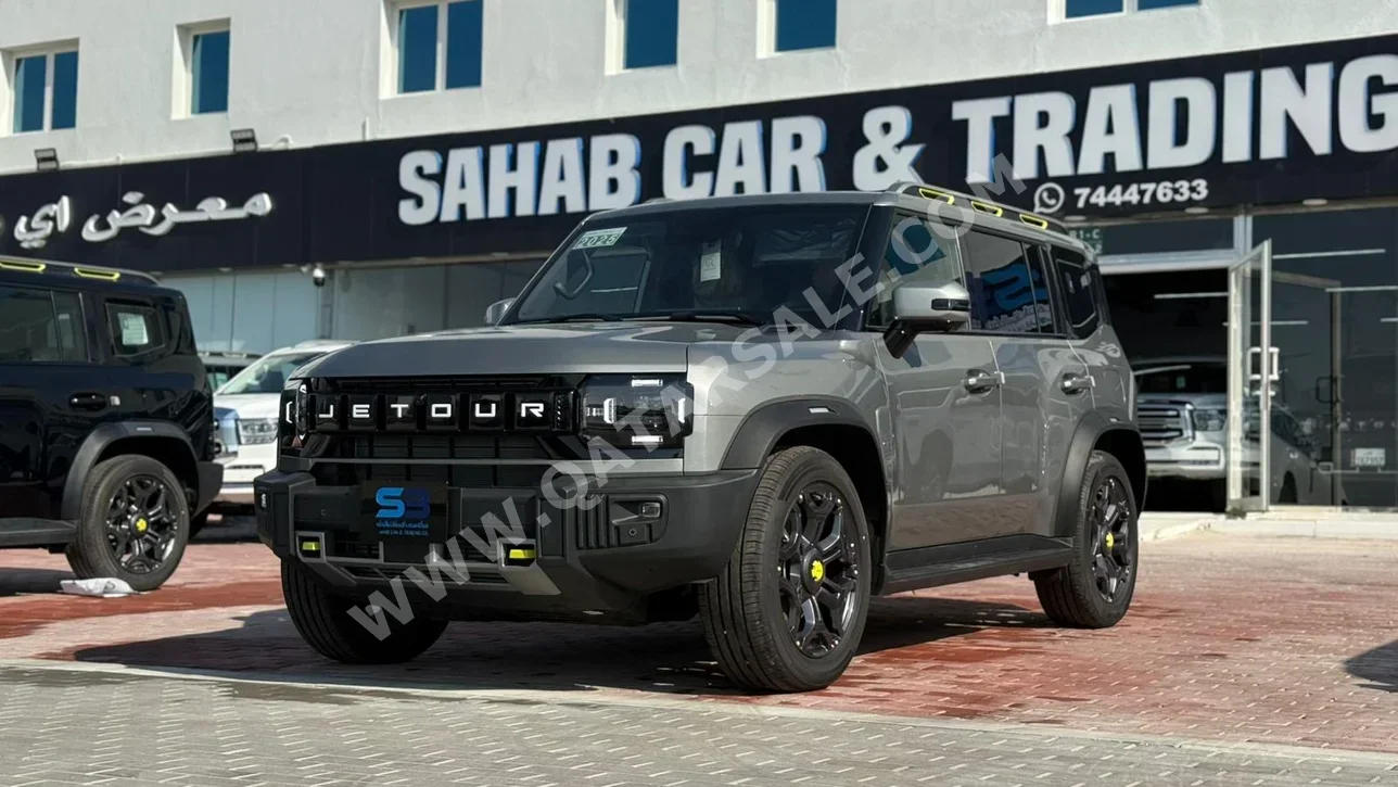 Jetour  T2  Luxury  2025  Automatic  0 Km  4 Cylinder  Four Wheel Drive (4WD)  SUV  Gray  With Warranty