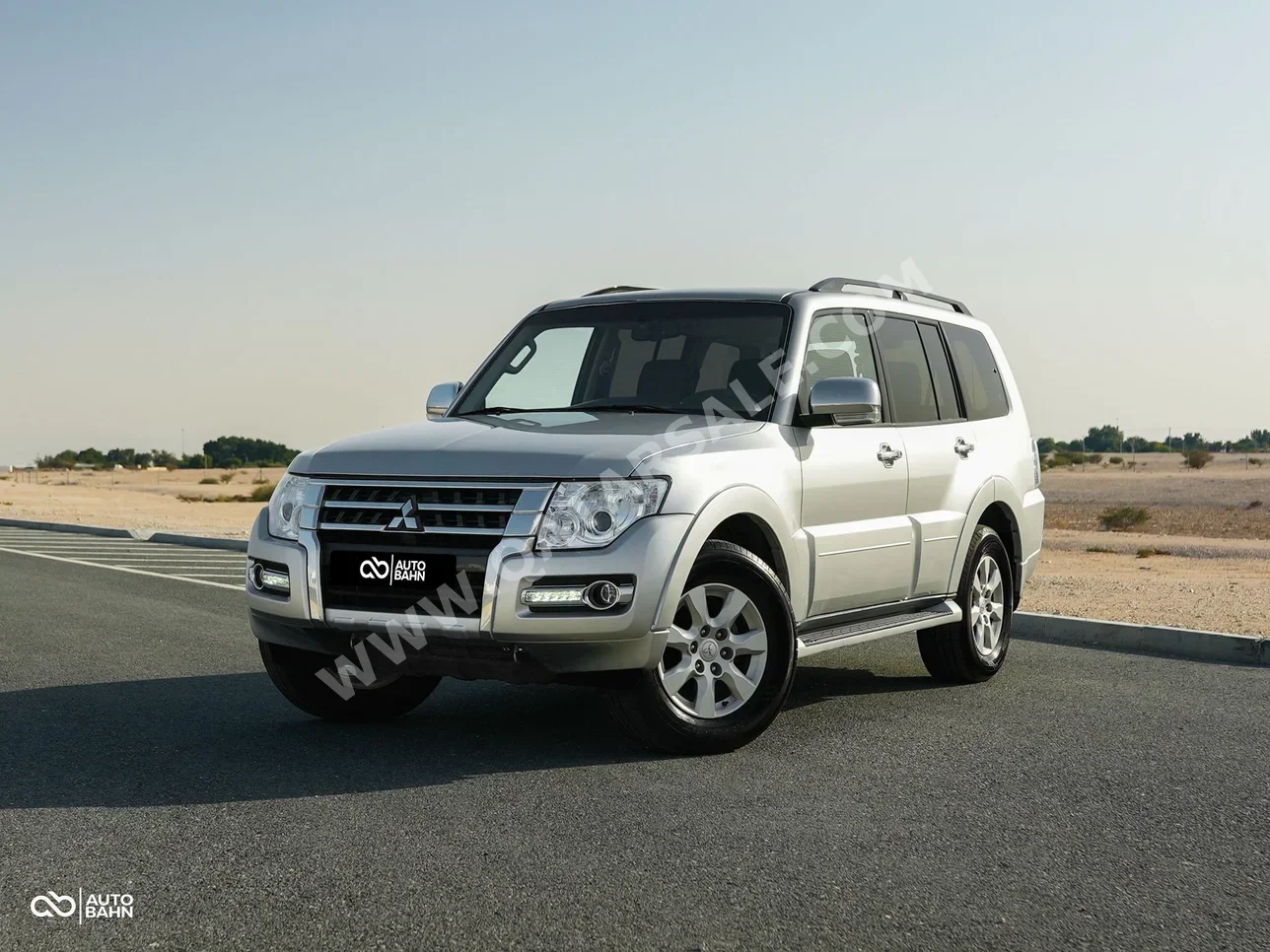 Mitsubishi  Pajero  GLS  2020  Automatic  105,000 Km  6 Cylinder  Four Wheel Drive (4WD)  SUV  Silver
