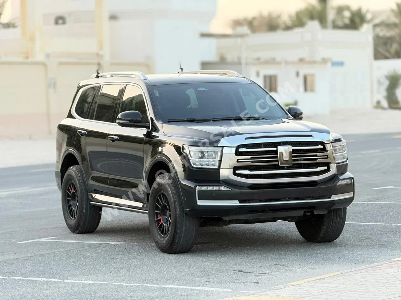 جي دبليو ام تانك 500 2025 اوتوماتيك 22,000 كم 6 سلندر دفع رباعي اس يو في أسود تحت الضمان