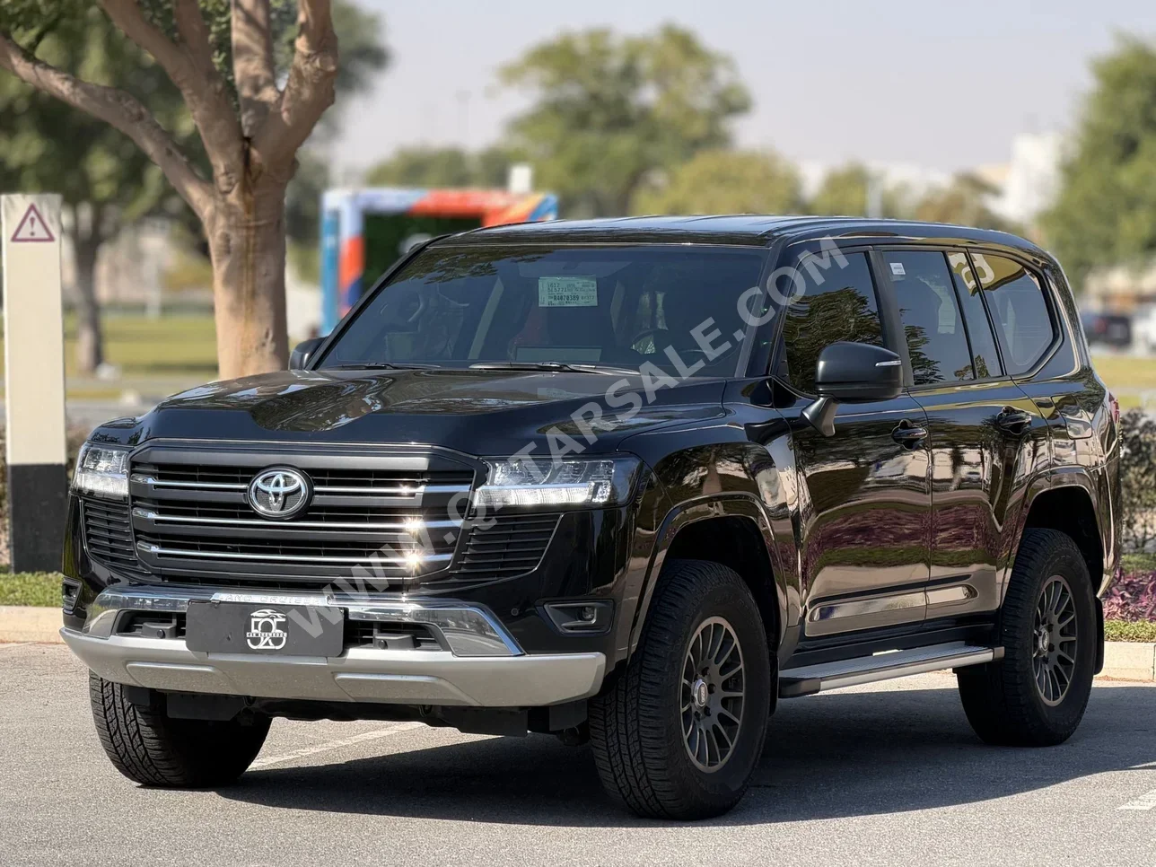 Toyota  Land Cruiser  GX  2024  Automatic  44,000 Km  6 Cylinder  Four Wheel Drive (4WD)  SUV  Black  With Warranty