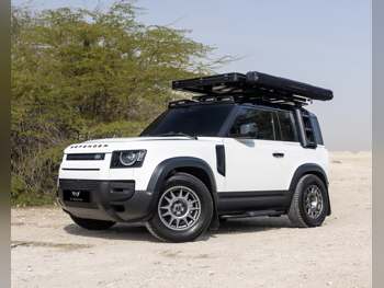 لاند روفر  ديفيندر  90  2024  اوتوماتيك  11,000 كم  4 سلندر  دفع رباعي  اس يو في  أبيض  تحت الضمان