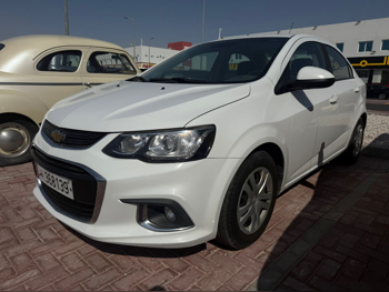 شفروليه  افيو  2019  اوتوماتيك  127,000 كم  4 سلندر  سحب امامي  سيدان  أبيض