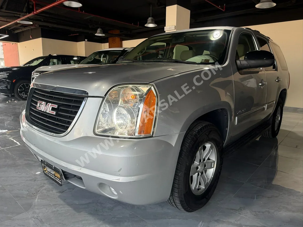  GMC  Yukon  2011  Automatic  286,000 Km  8 Cylinder  Four Wheel Drive (4WD)  SUV  Silver