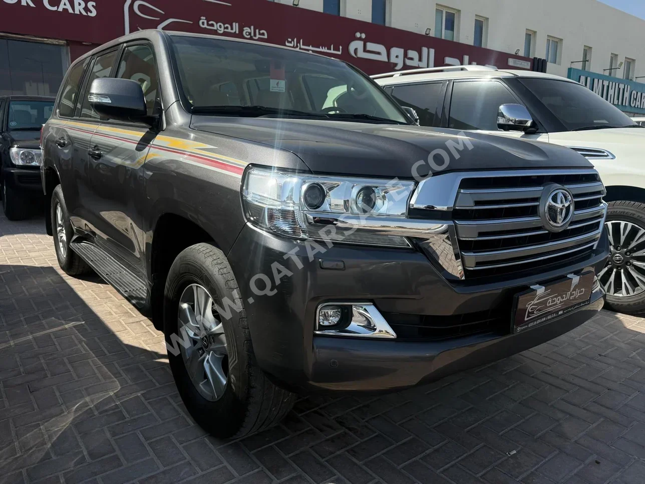 Toyota  Land Cruiser  GXR  2016  Automatic  158,000 Km  6 Cylinder  Four Wheel Drive (4WD)  SUV  Gray
