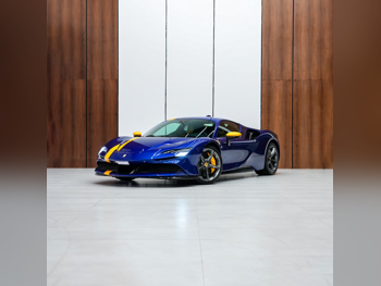 فيراري  اس اف 90 سترادل  2022  اوتوماتيك  4,000 كم  8 سلندر  دفع خلفي  كوبيه \ سبورت  ازرق  تحت الضمان