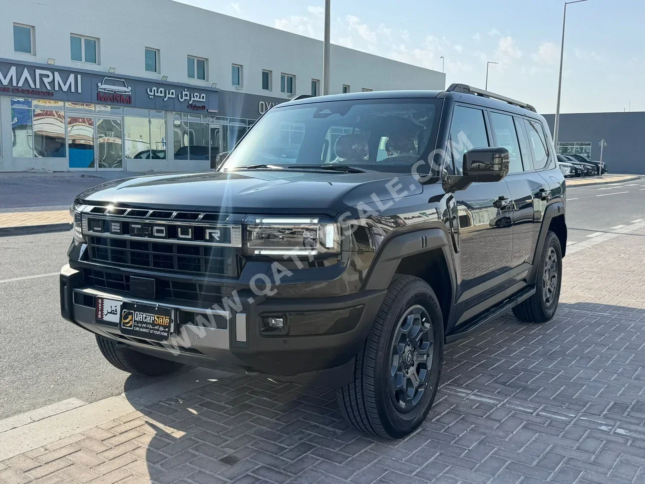 Jetour  G700  luxury  2026  Automatic  0 Km  4 Cylinder  Four Wheel Drive (4WD)  SUV  Black  With Warranty