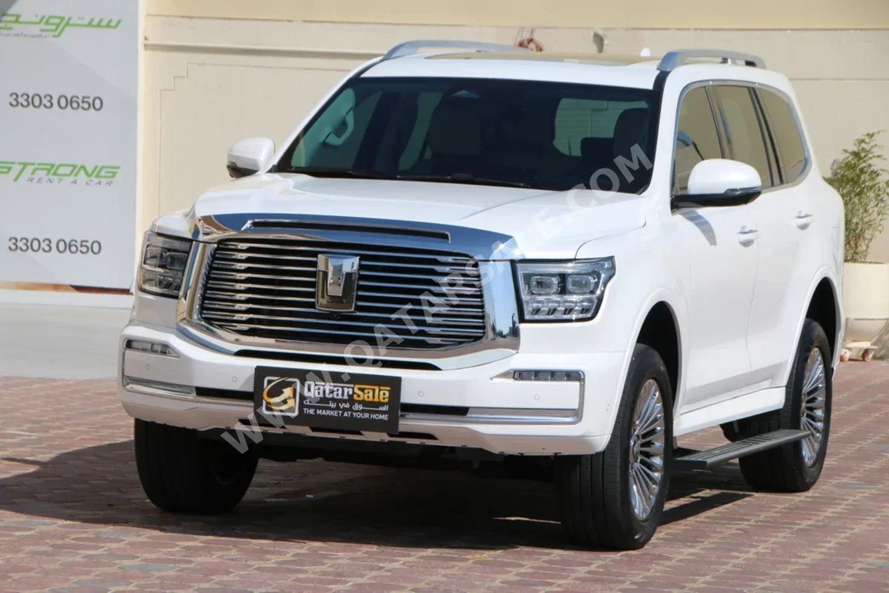 جي دبليو ام  تانك  500  2025  اوتوماتيك  16,000 كم  6 سلندر  دفع رباعي  اس يو في  أبيض  تحت الضمان