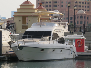 Alshaali  UAE  White  45 ft  With Parking